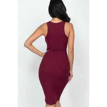 Load image into Gallery viewer, &quot;Givin&#39; Me Body&quot; Midi Dress
