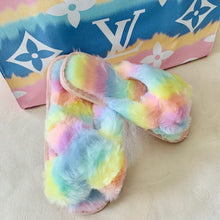 Load image into Gallery viewer, &quot;A Cross Between Colors&quot; Fur Slippers
