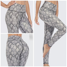 Load image into Gallery viewer, “Sultry Snake” Active Wear Leggings
