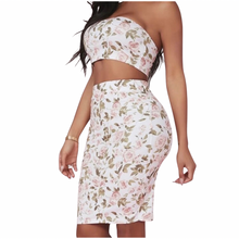 Load image into Gallery viewer, “You Flatter Me” Two Piece Floral Print Crop Top Skirt Set
